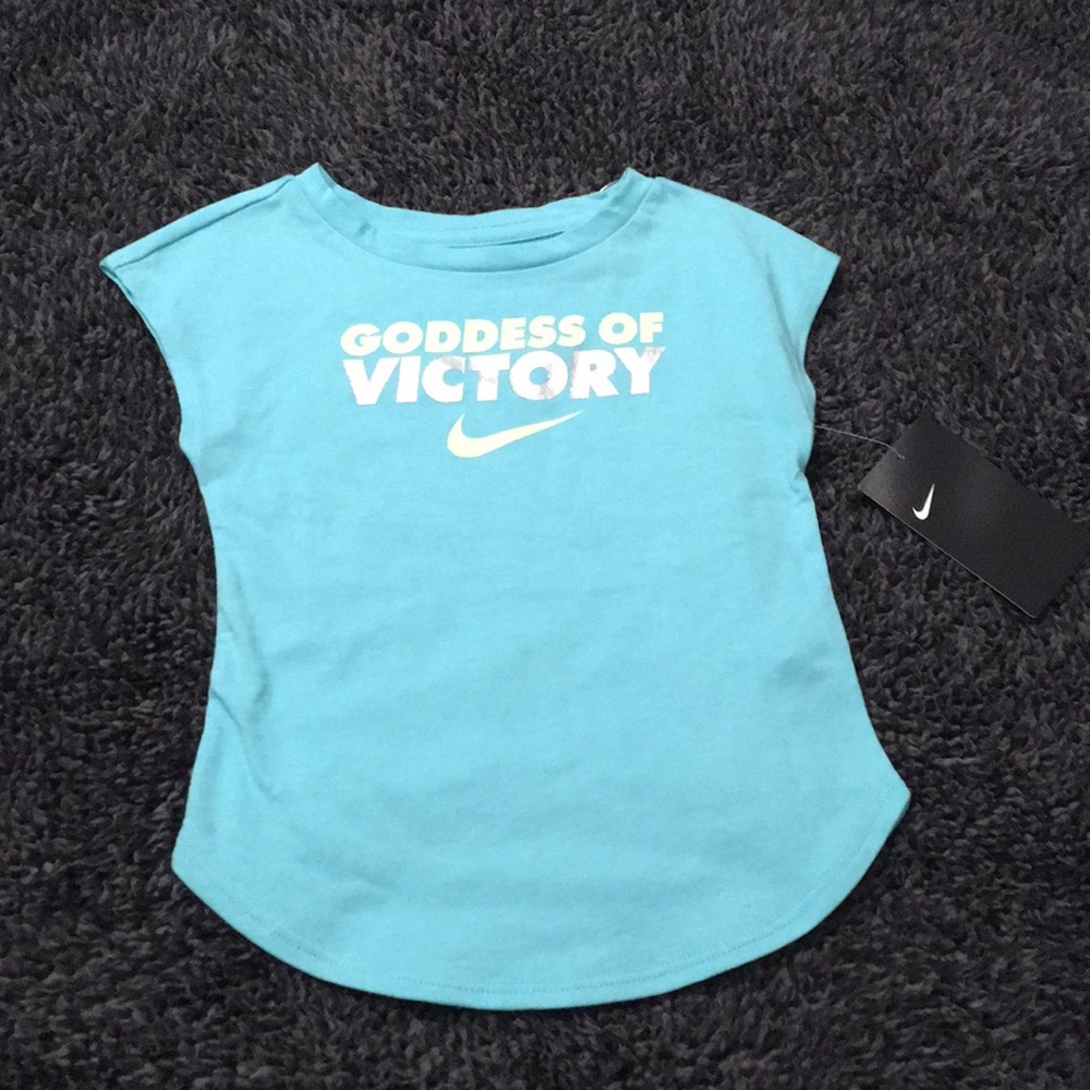 NWT girls Nike tee